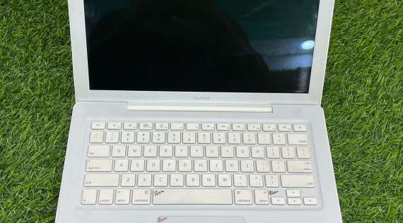 efurbishing Classic MacBooks — MacBook A1181 (Core Duo 13″) for Budget Clients in DFW